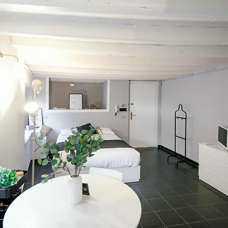Lägenhet Milano94 Cozy Studio In Old Convent