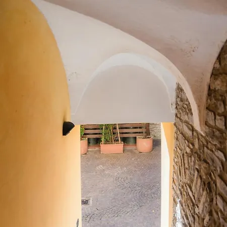 Milano94 Cozy Studio In Old Convent Апартаменты
