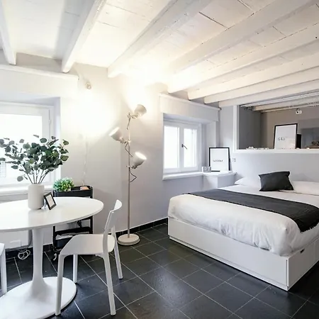 Апартаменты Milano94 Cozy Studio In Old Convent